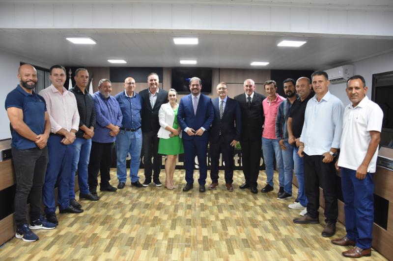 Poder Executivo participa de abertura do ano legislativo na primeira sessão de 2024